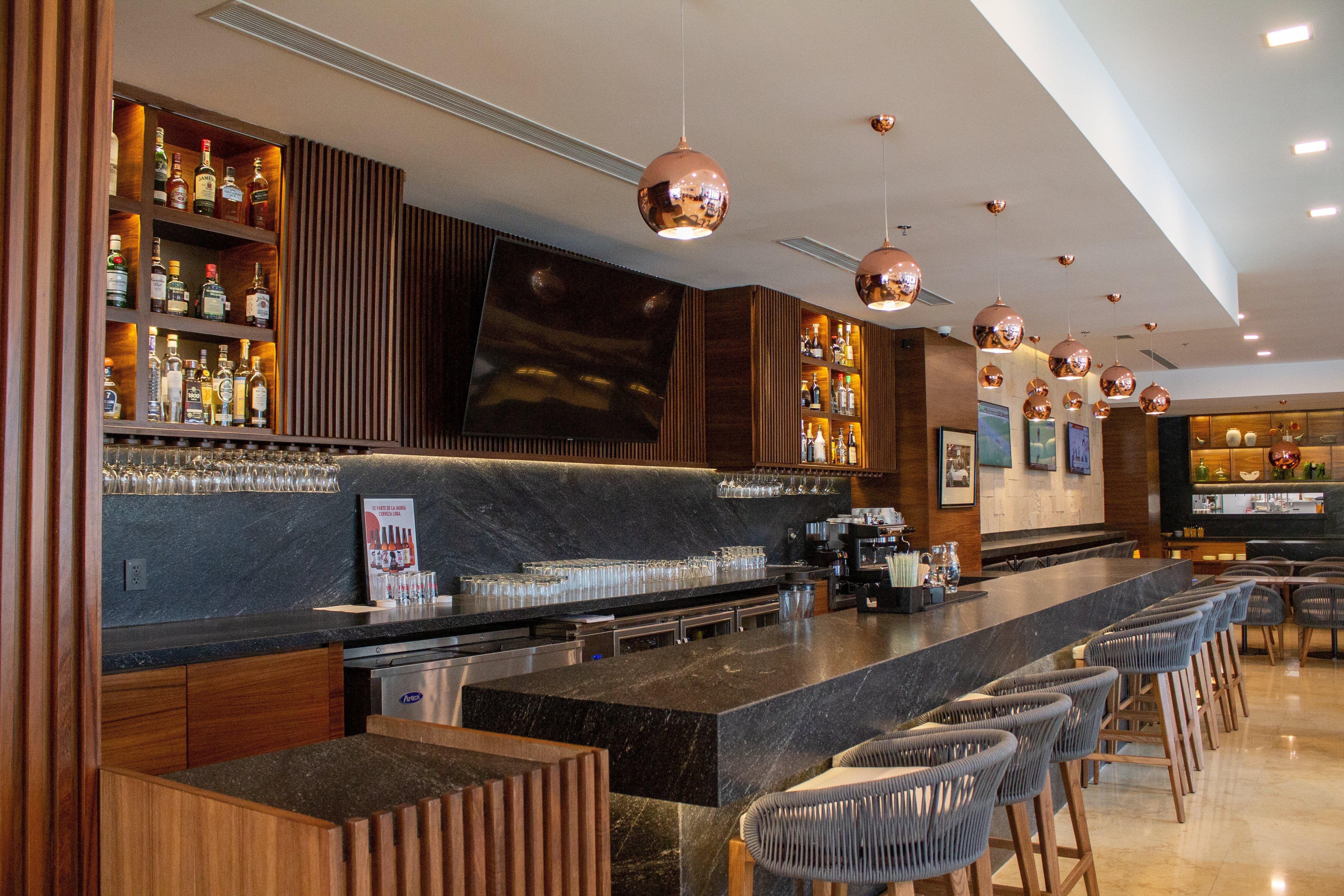 Hotel Inn&suites - Marina&golf, An Ihg 3*
