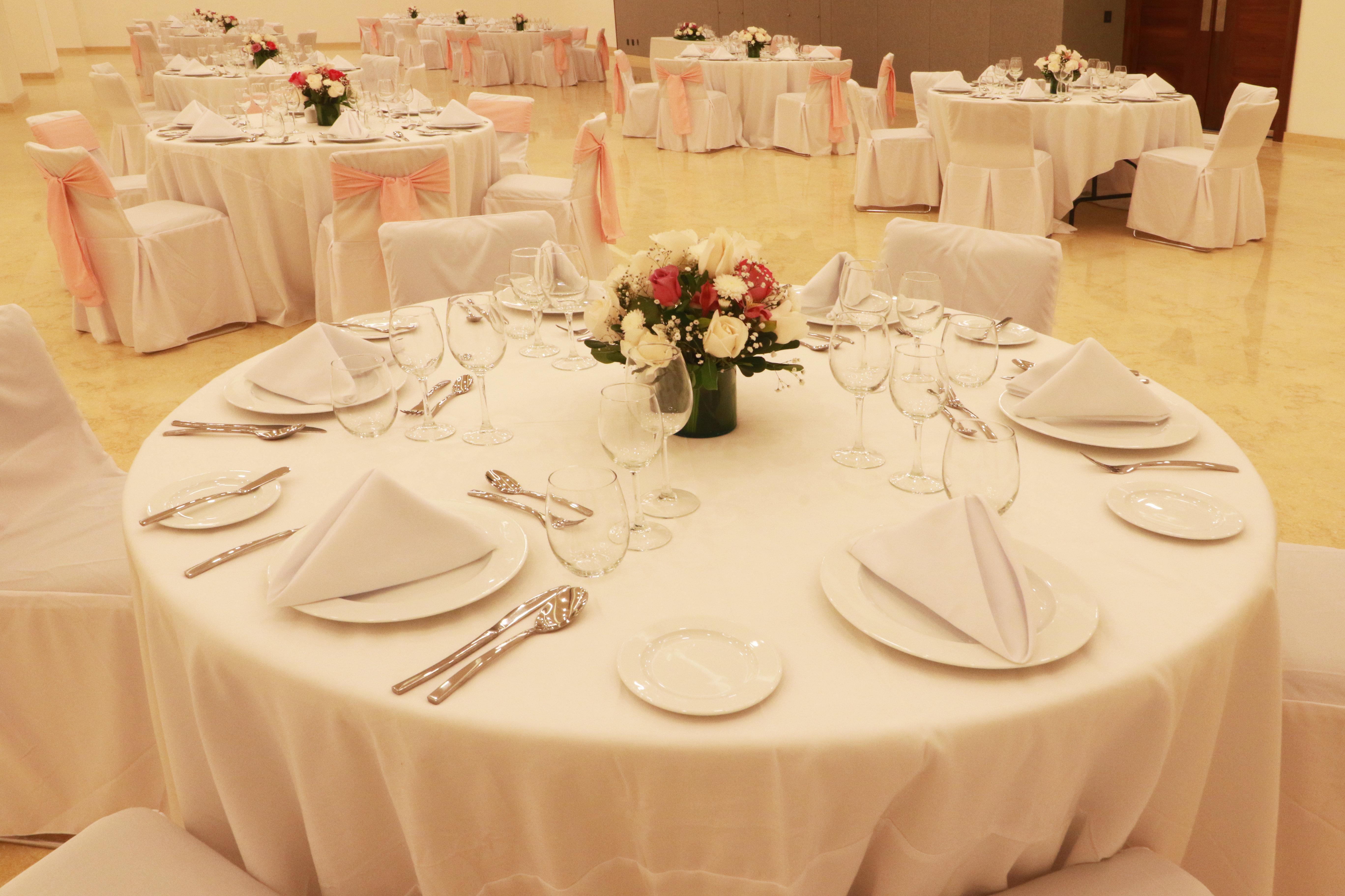 Inn&suites - Marina&golf, An Ihg Hotel