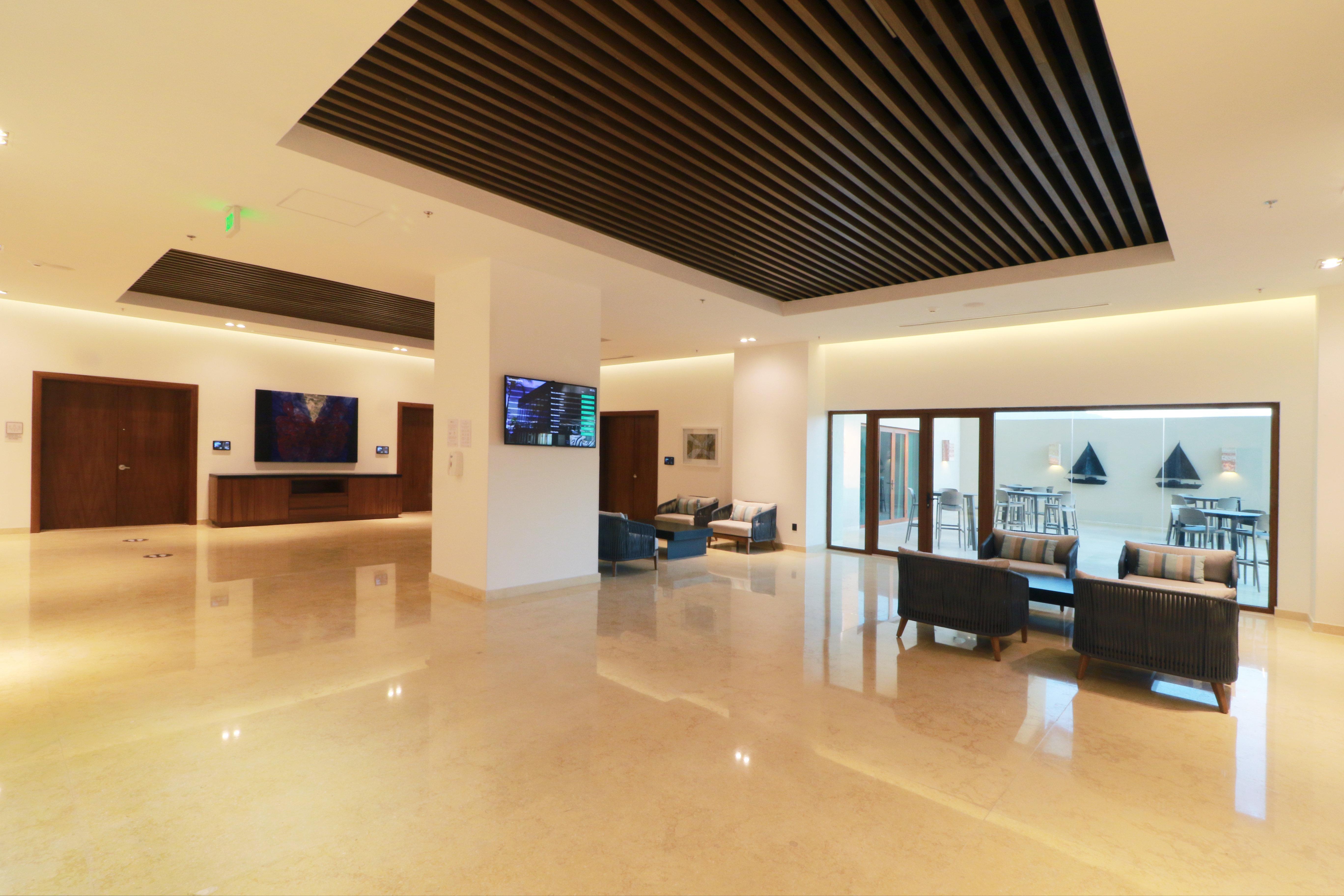 Inn&suites - Marina&golf, An Ihg 3* Puerto Vallarta