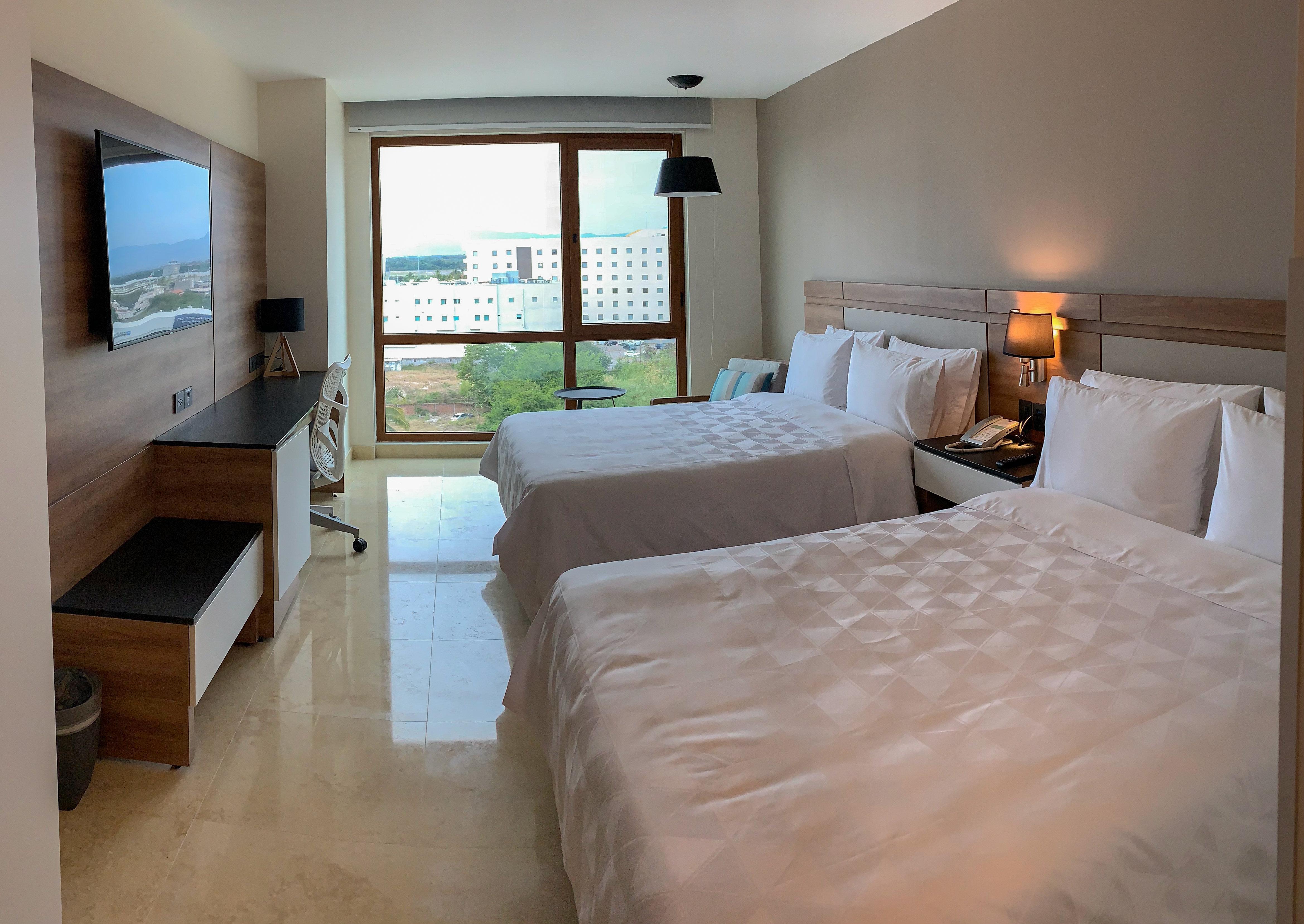 Inn&suites - Marina&golf, An Ihg 3* Puerto Vallarta