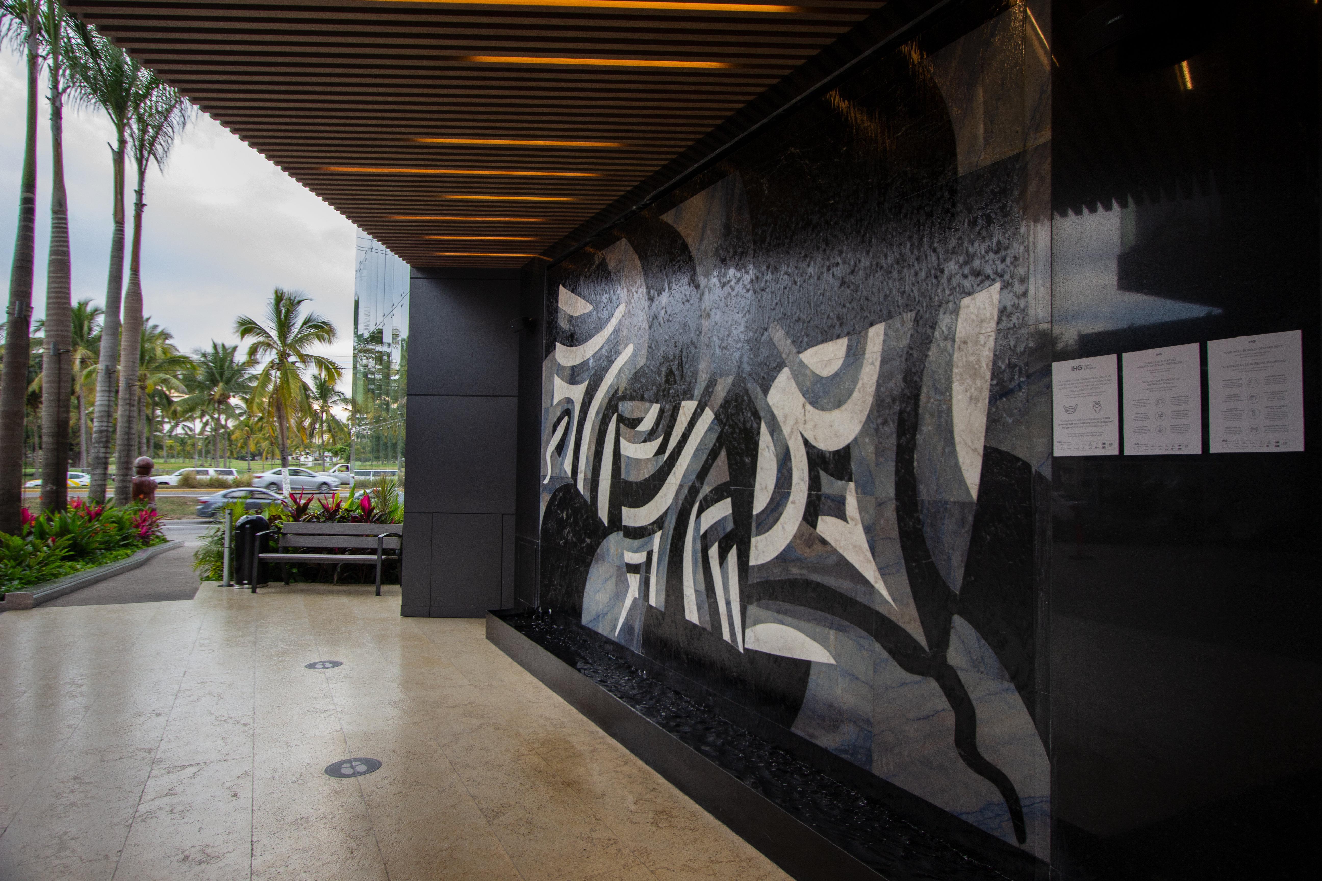 Inn&suites - Marina&golf, An Ihg 3* Puerto Vallarta