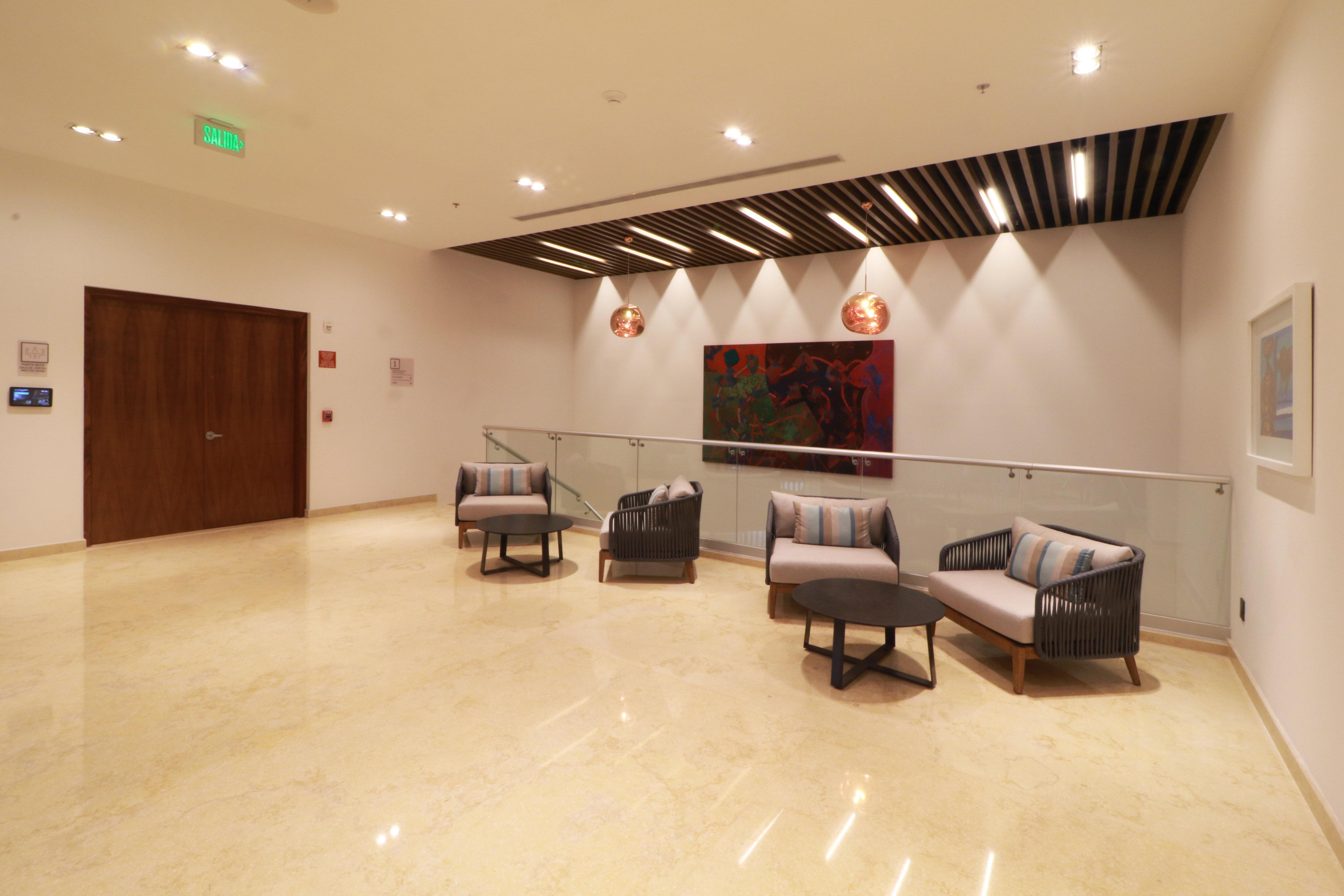 Inn&suites - Marina&golf, An Ihg 3* Puerto Vallarta
