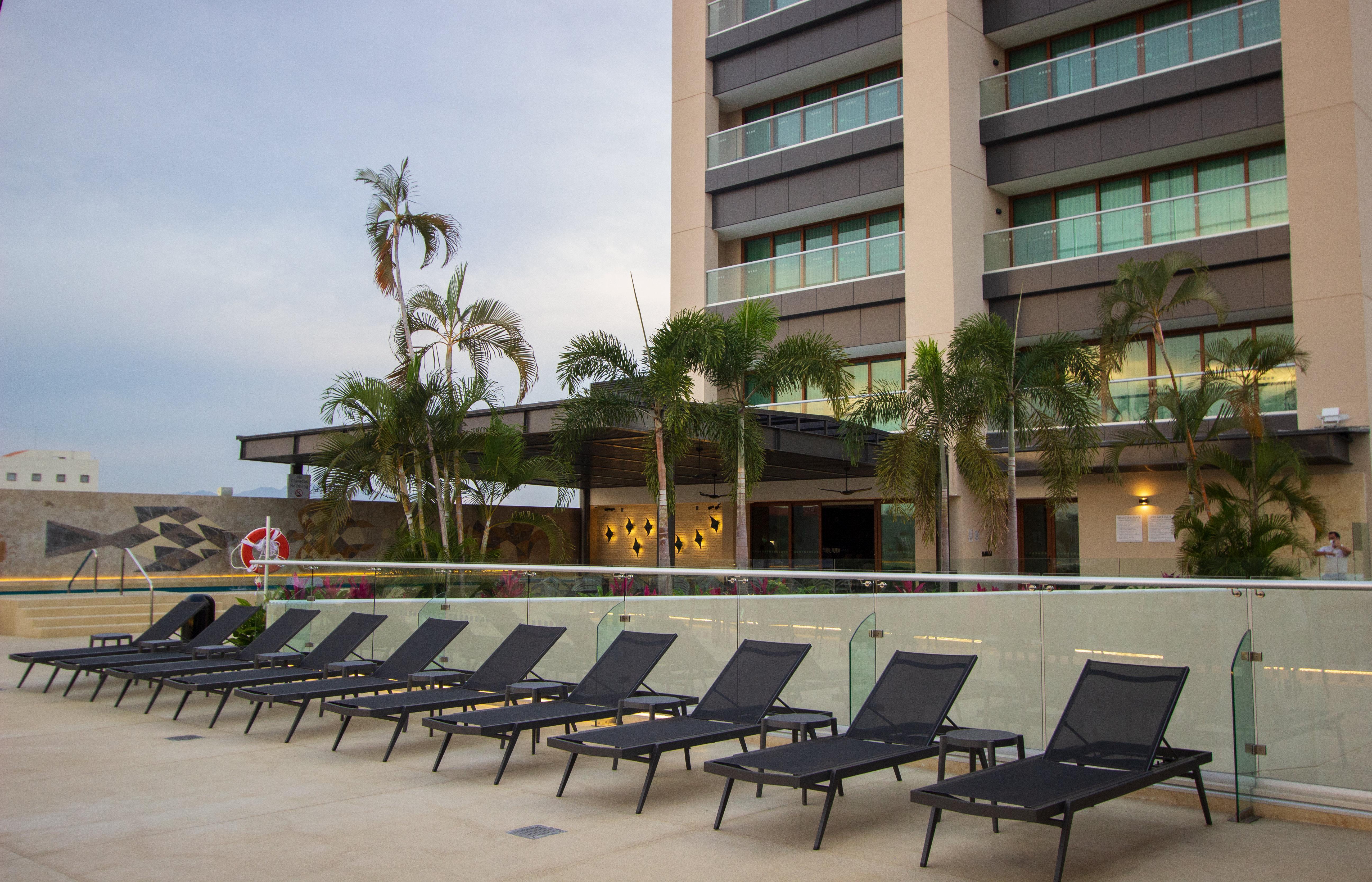 Inn&suites - Marina&golf, An Ihg Puerto Vallarta
