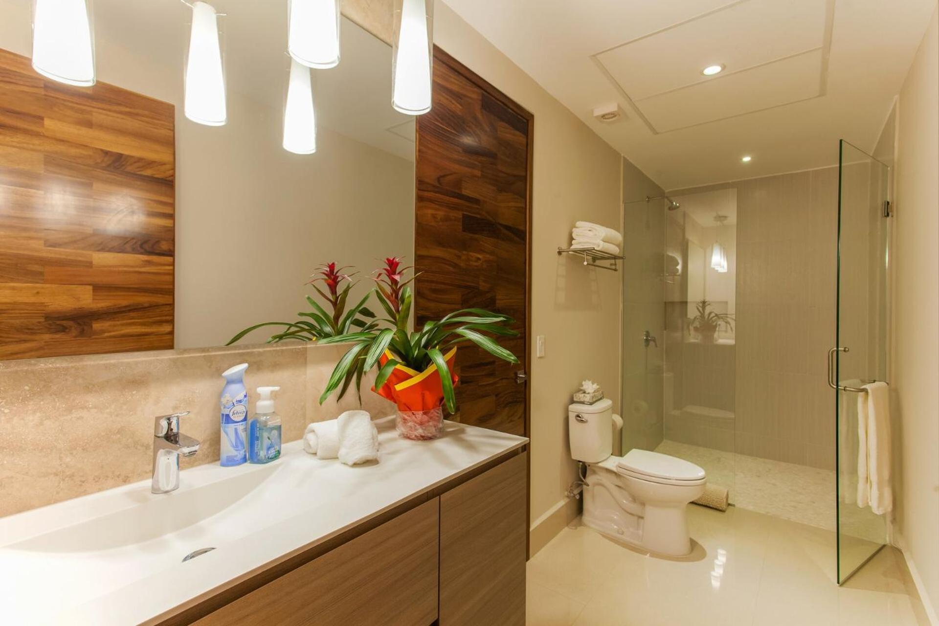 Apartment 3 Bedroom Sayan 2500 Sf Luxury Oceanfront
