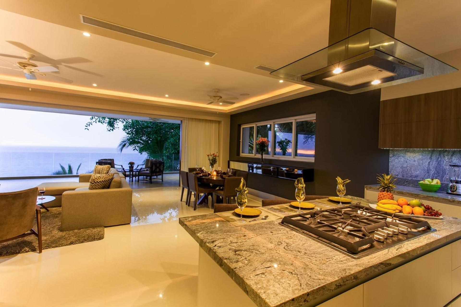 3 Bedroom Sayan 2500 Sf Luxury Oceanfront