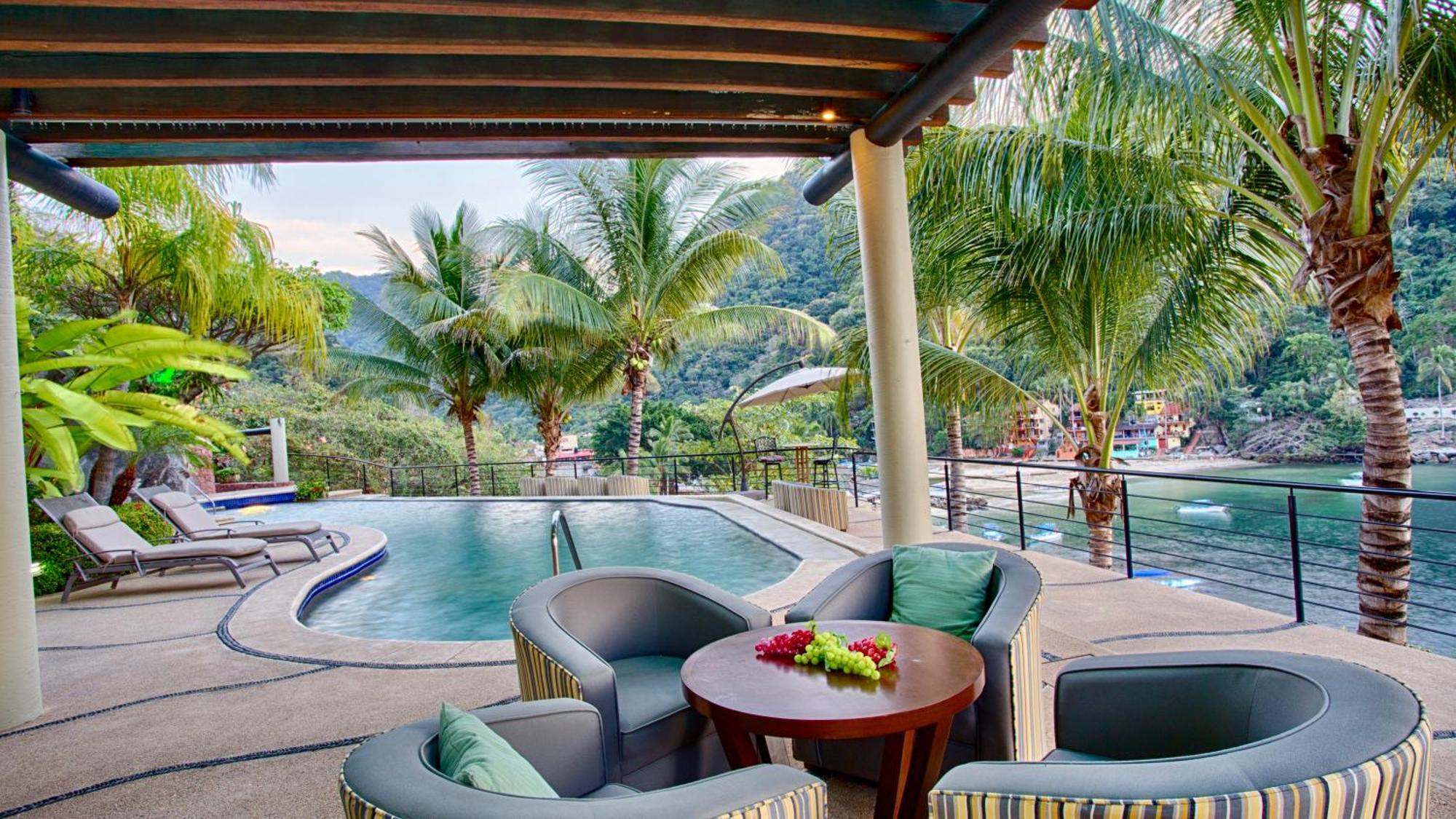 Luxury Ocean Frontage Boutique Hotel *