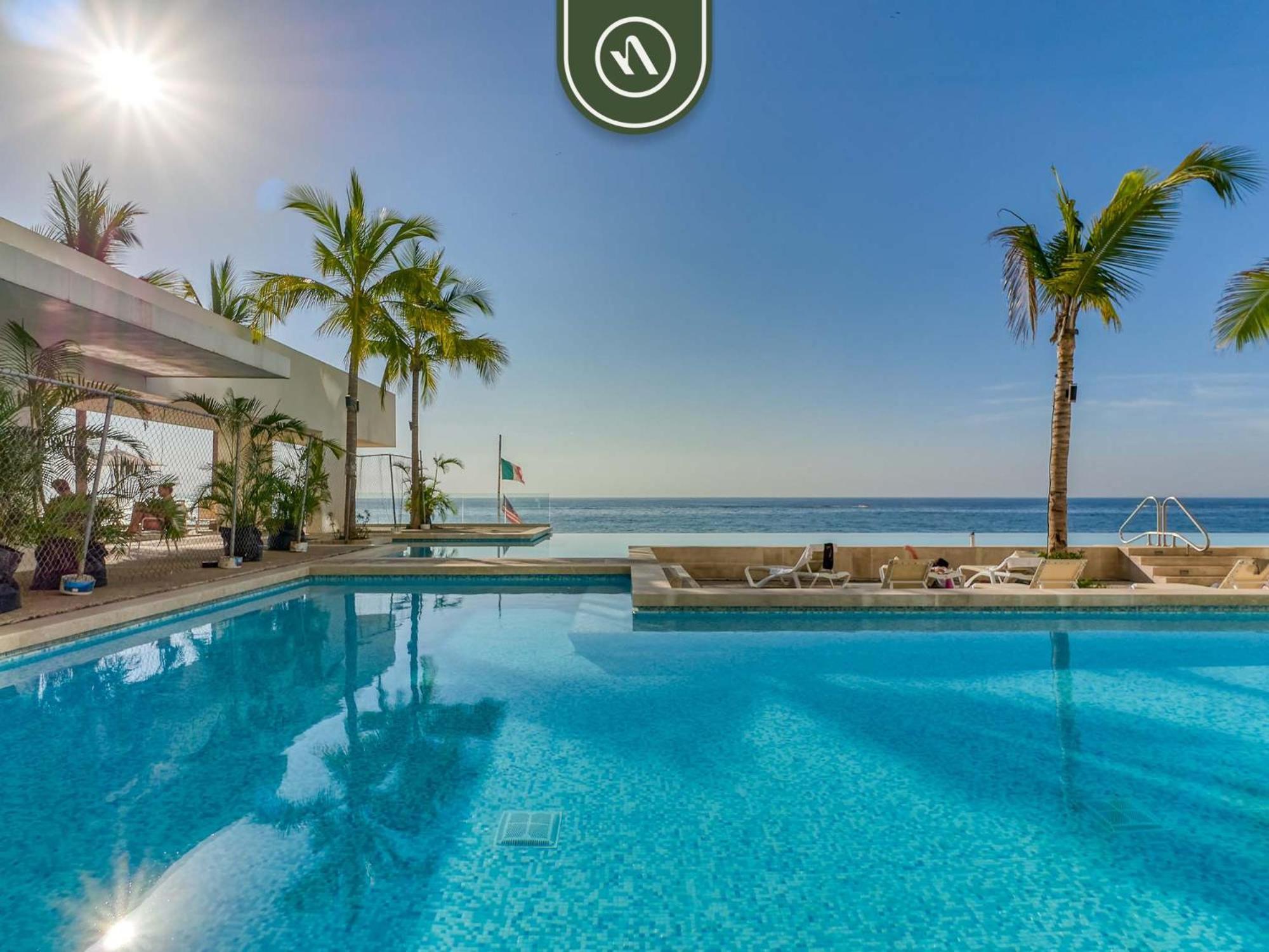 Luxury 4 Bedroom Right Next To The - Pools Apartment Puerto Vallarta
