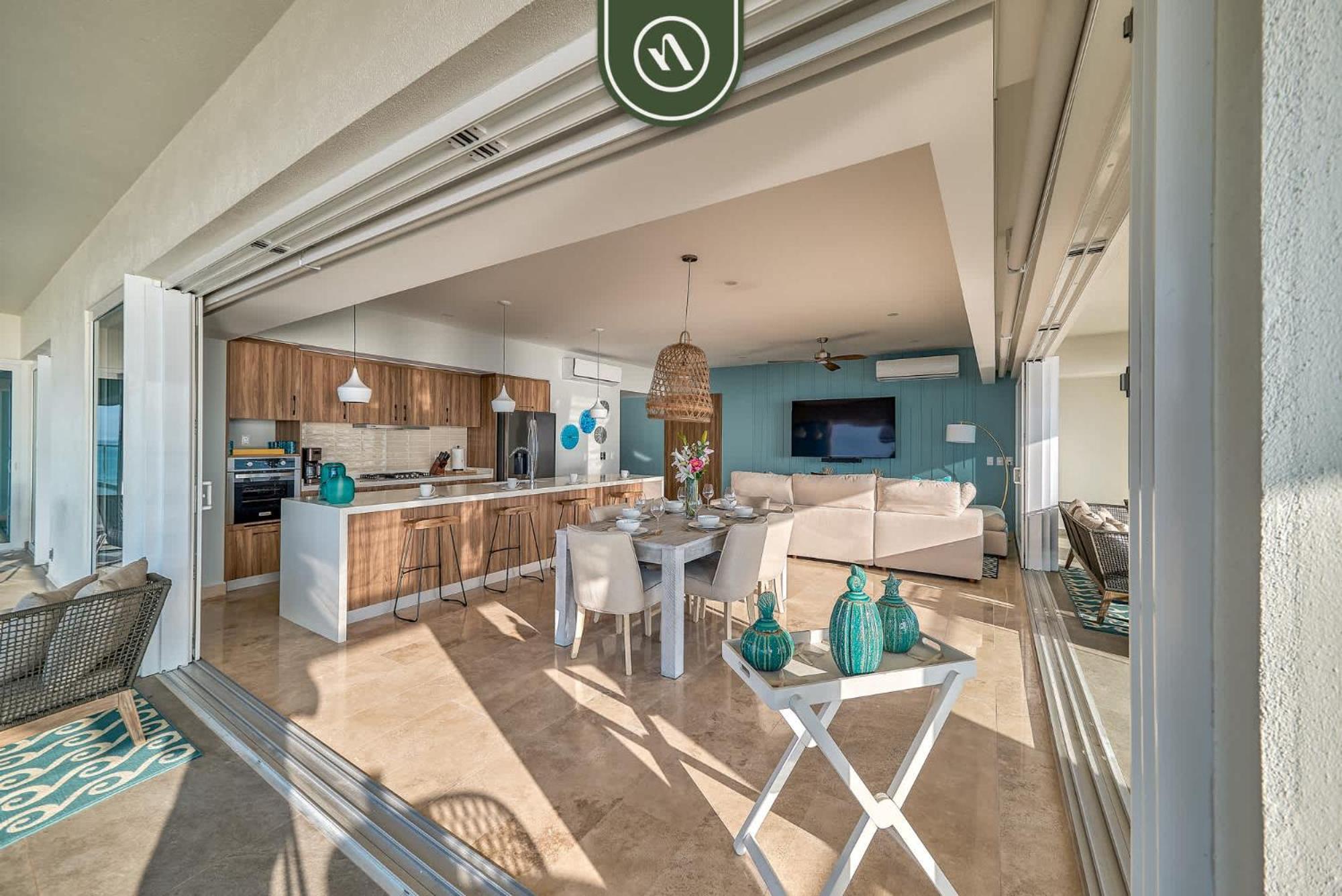 Apartment Luxury 4 Bedroom Right Next To The - Pools