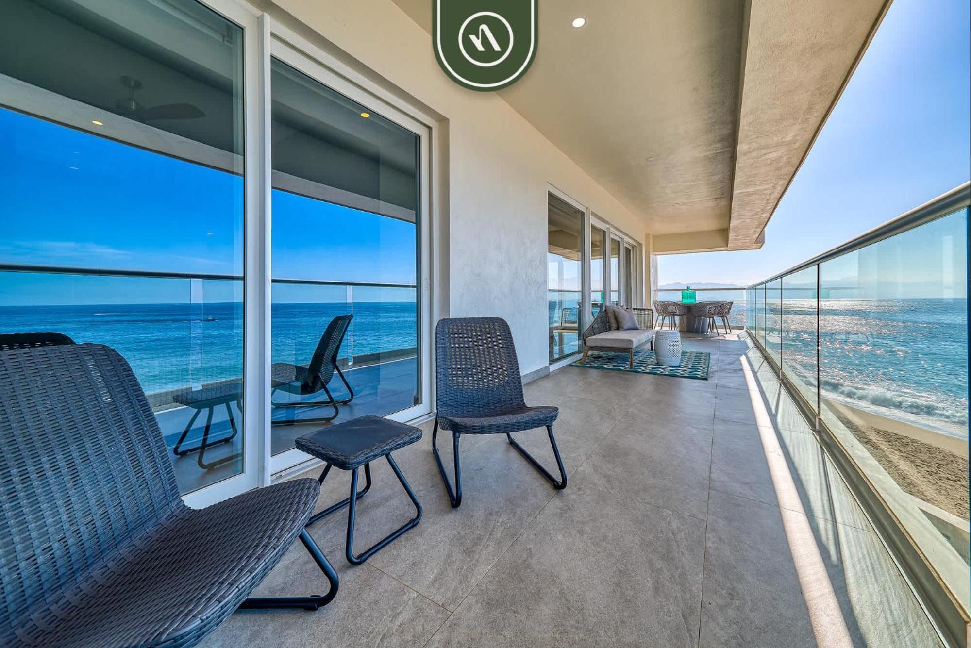 Luxury 4 Bedroom Right Next To The - Pools *