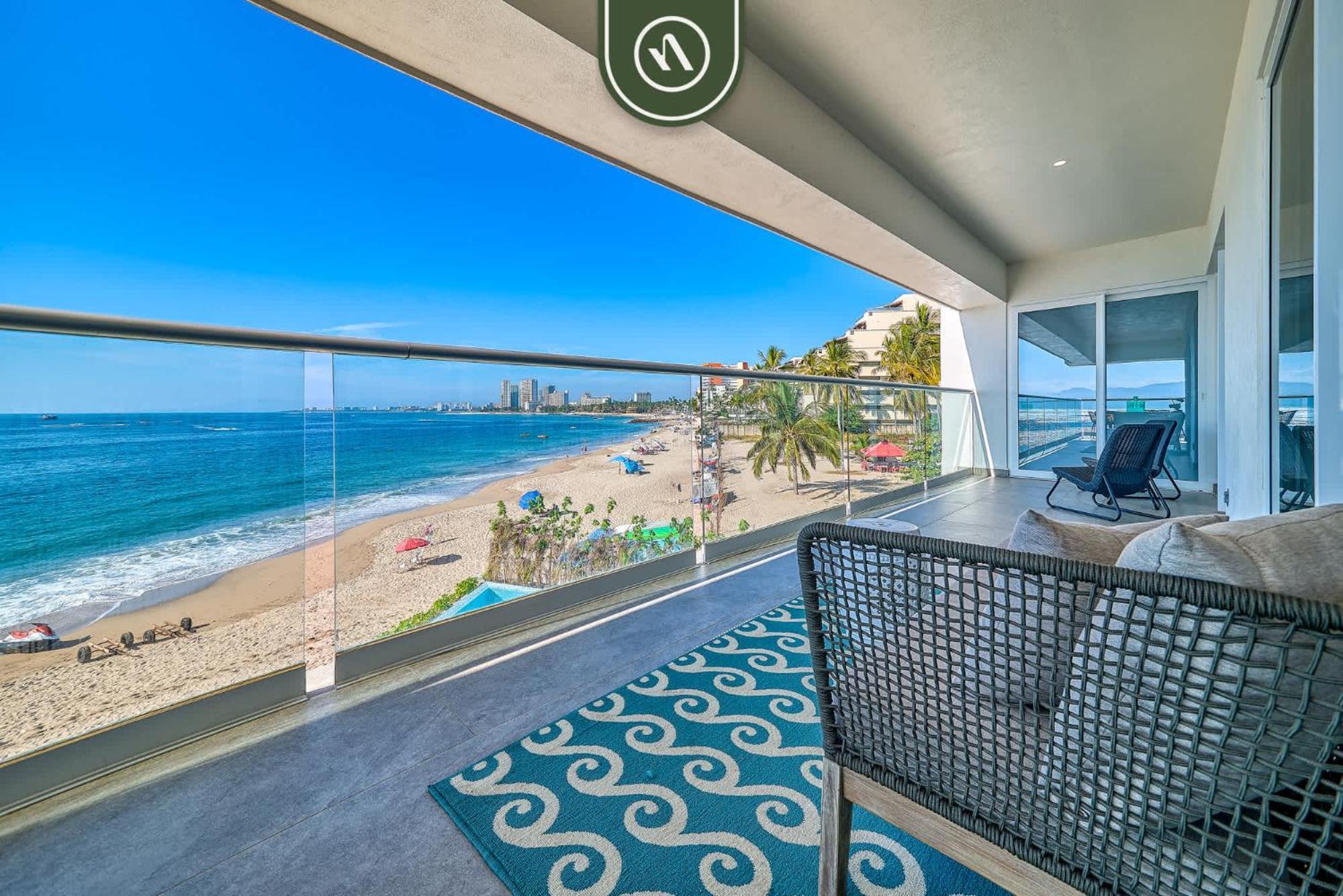 Luxury 4 Bedroom Right Next To The - Pools Apartment