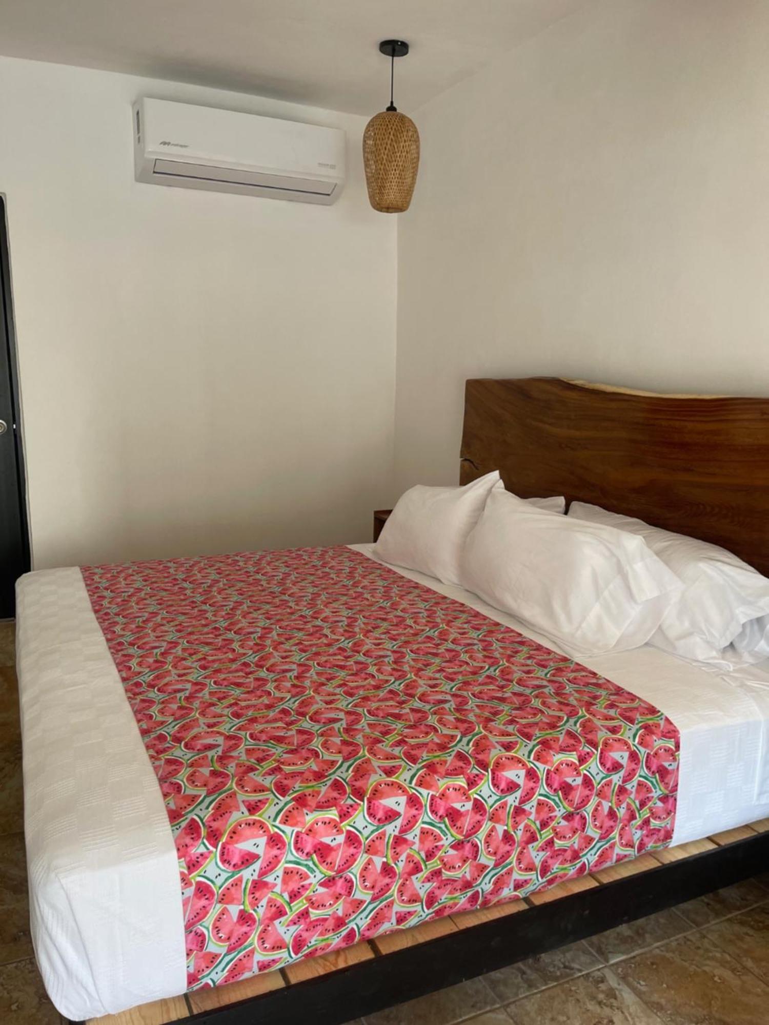 Spanish Moon Pv Apartment