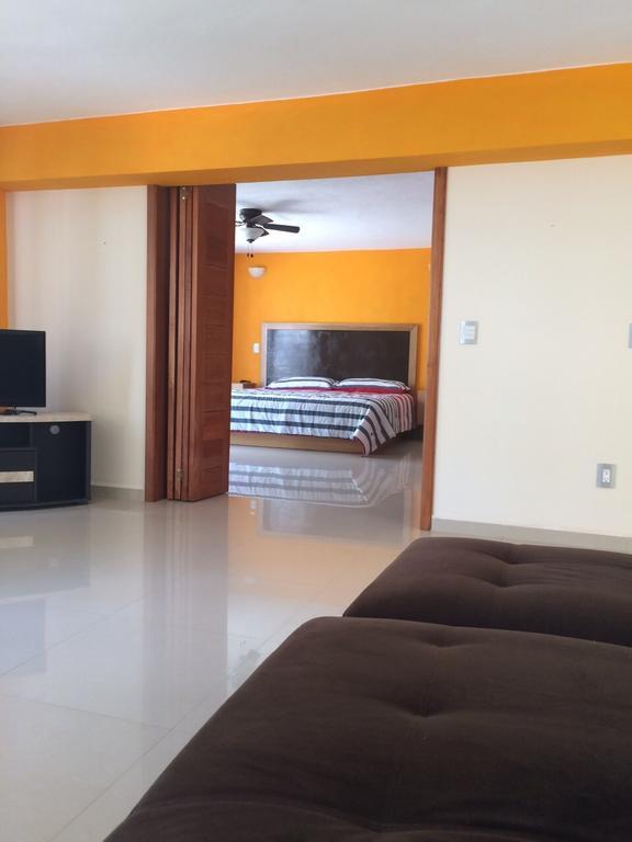 & Suites Malecon Sunset 3*