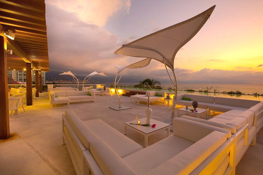 Krystal Grand Puerto Vallarta