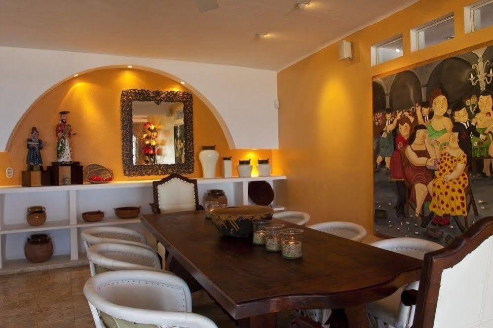 Casa Louisa Hotel