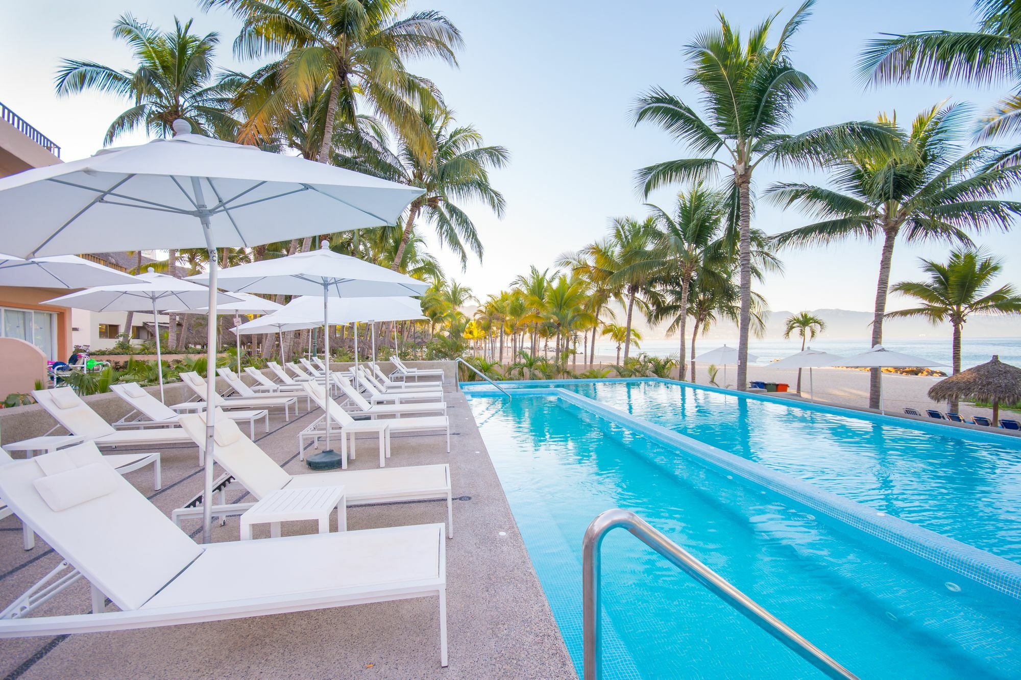 Hotel Friendly Vallarta Familiar