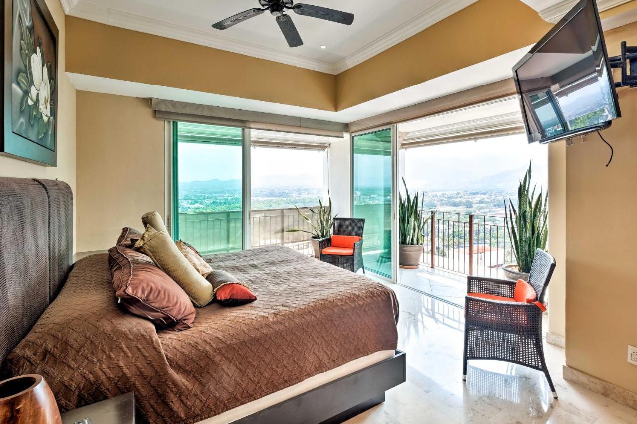 Beachfront With Wraparound Balcony! * Puerto Vallarta