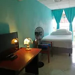 Boutique Basic Hotel