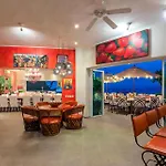 Luxury Villa Rental, Casa Yvonneka