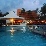 Sea River Tower Condo 132