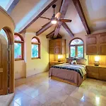 Sea Treasure Villa