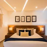 New Roof Pool Hot Tub Lounge Playa De Oro View