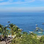 Casa Mismaloya Hotelito