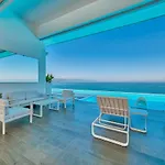 Luxury 1Br Apt With Beach View - Jacuzzi - King Bed