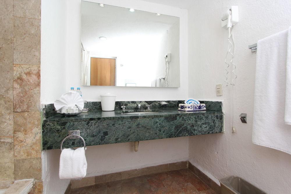 Friendly Fun Vallarta Different Experiences 5* Puerto Vallarta