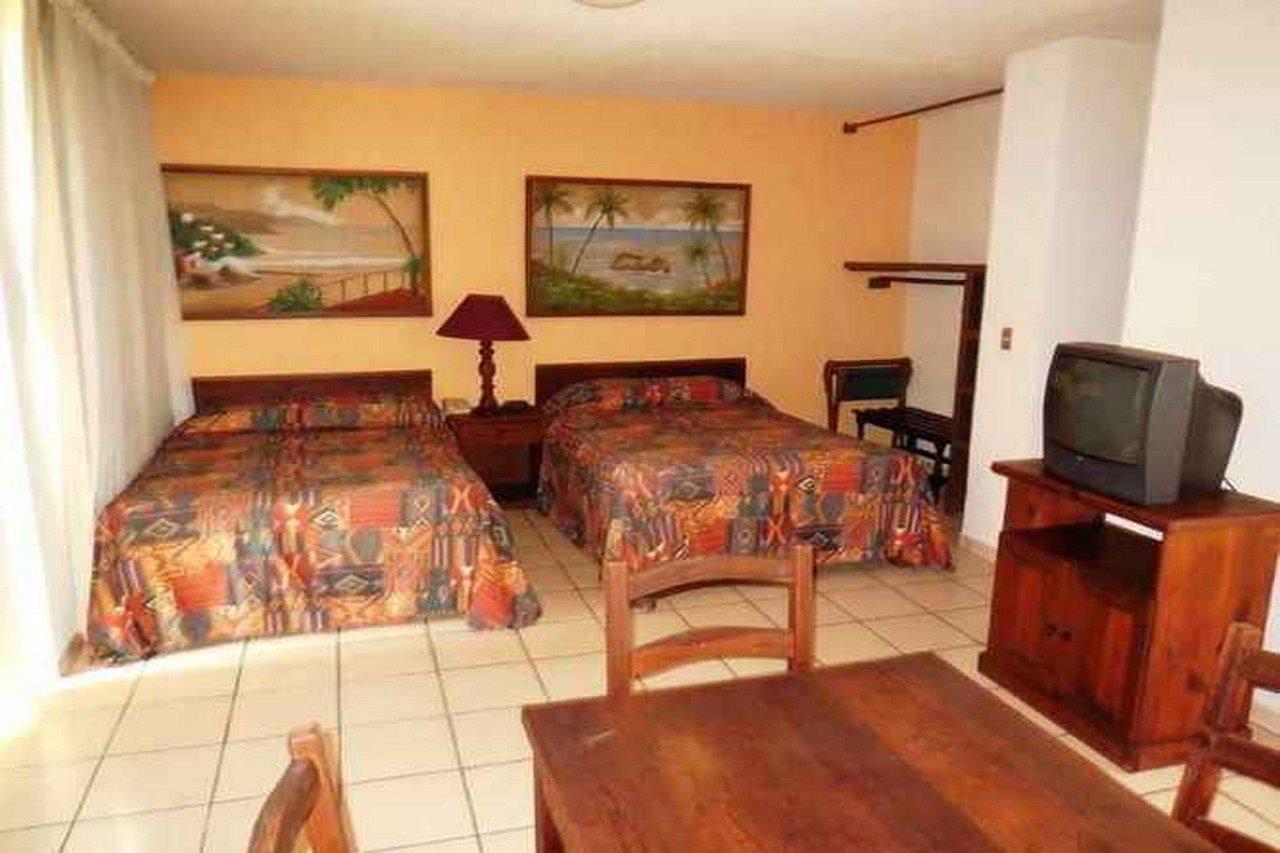 Hotel Torre De Oro