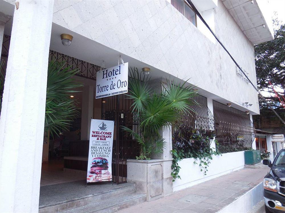 Hotel Torre De Oro