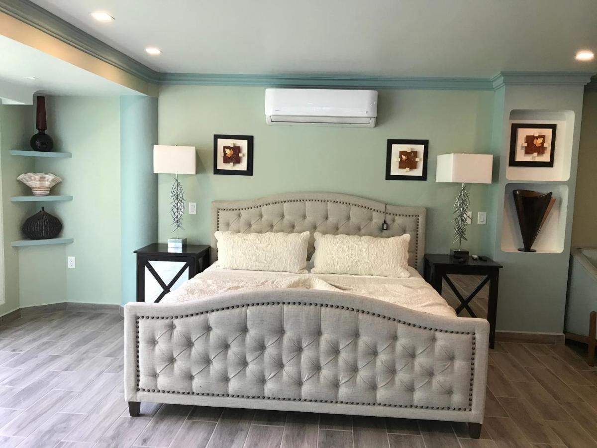 Luxury Ocean Frontage Boutique *