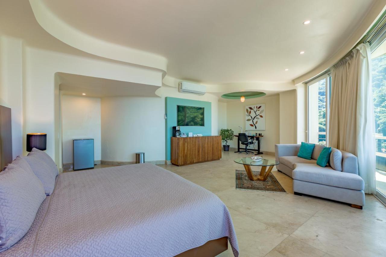 Luxury Frontage With Amazing Views For Rent