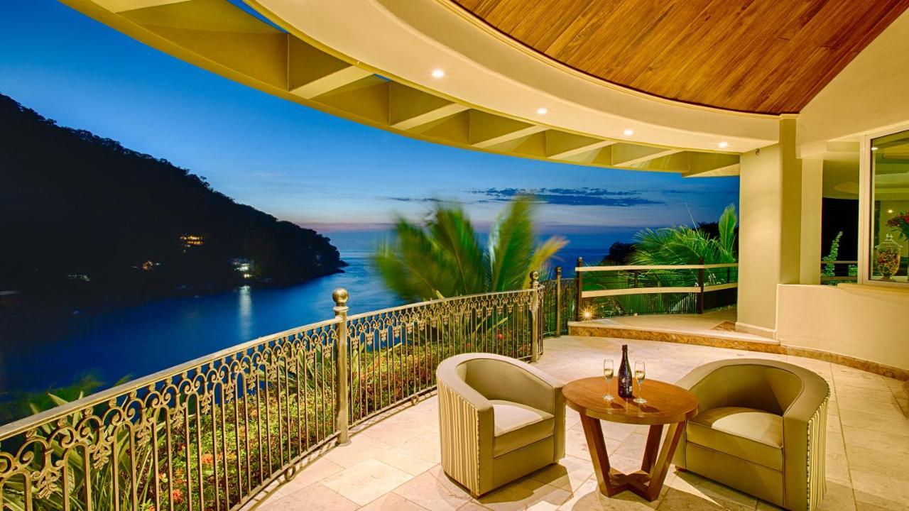 Luxury Frontage With Amazing Views For Rent Villa *