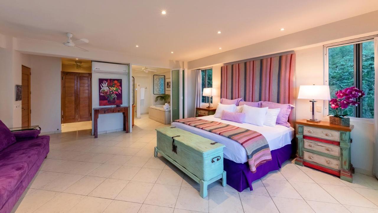 Luxury Rental, Casa Yvonneka *