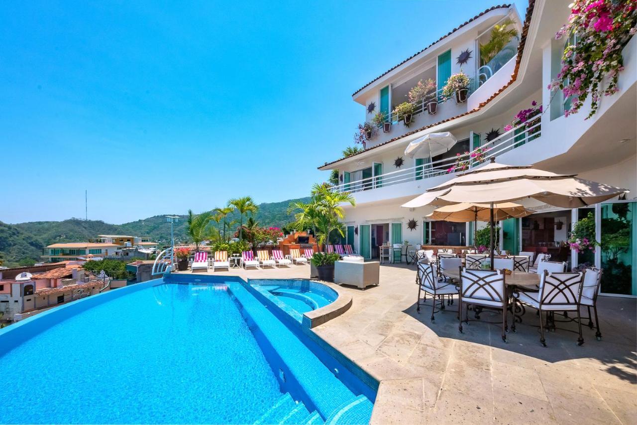 Luxury Rental, Casa Yvonneka Villa