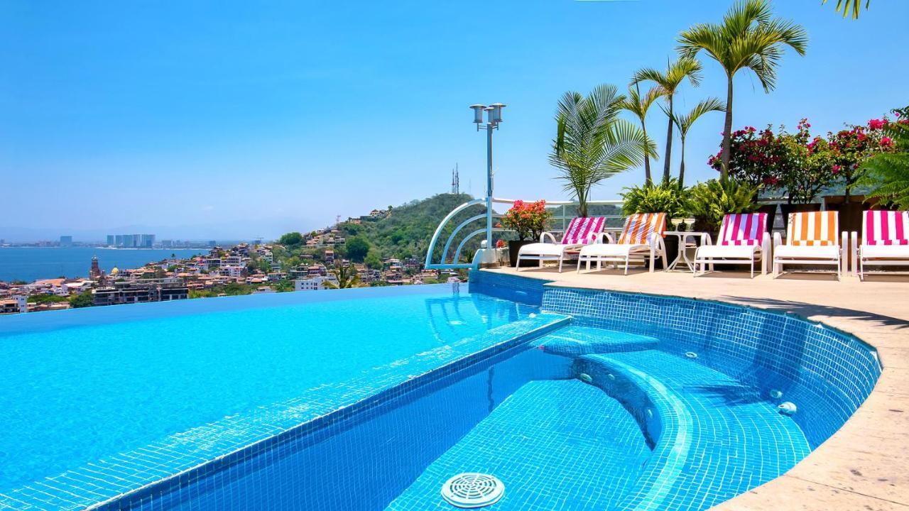 Luxury Rental, Casa Yvonneka Villa