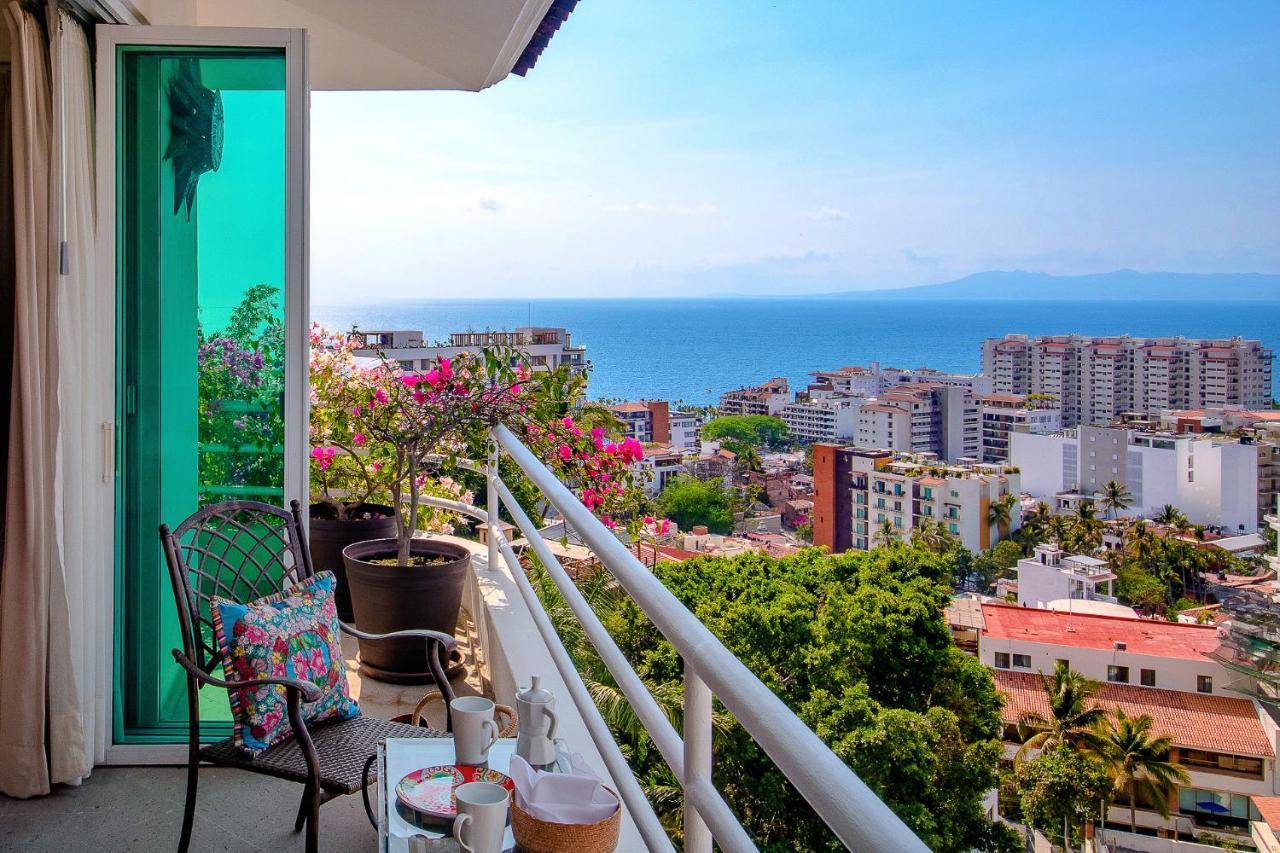 Luxury Rental, Casa Yvonneka Villa *