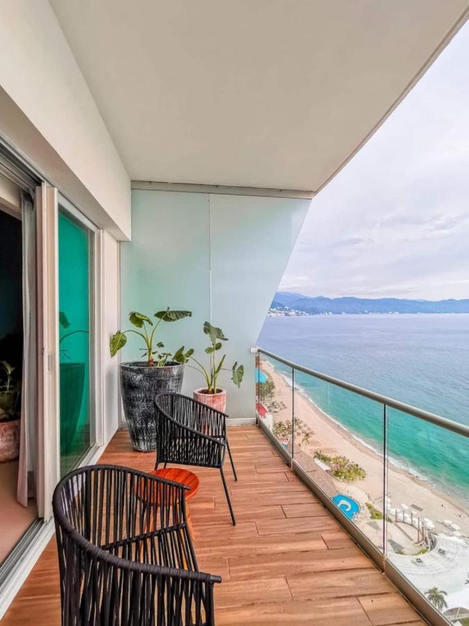 Apartamento Icon Vallarta- Ph Rooftop With Jacuzzi! Puerto Vallarta