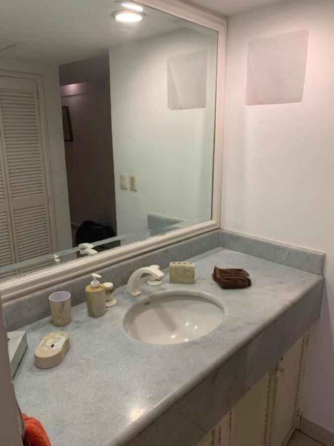 Torre Condomar By Vrhost Resort Puerto Vallarta