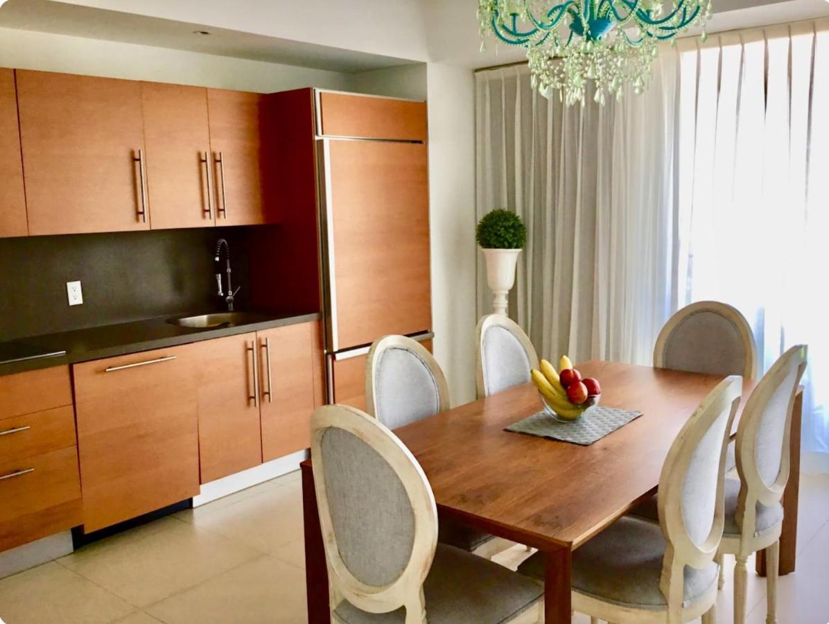Departamentos Oceanfront Icon Vallarta Apartamento *