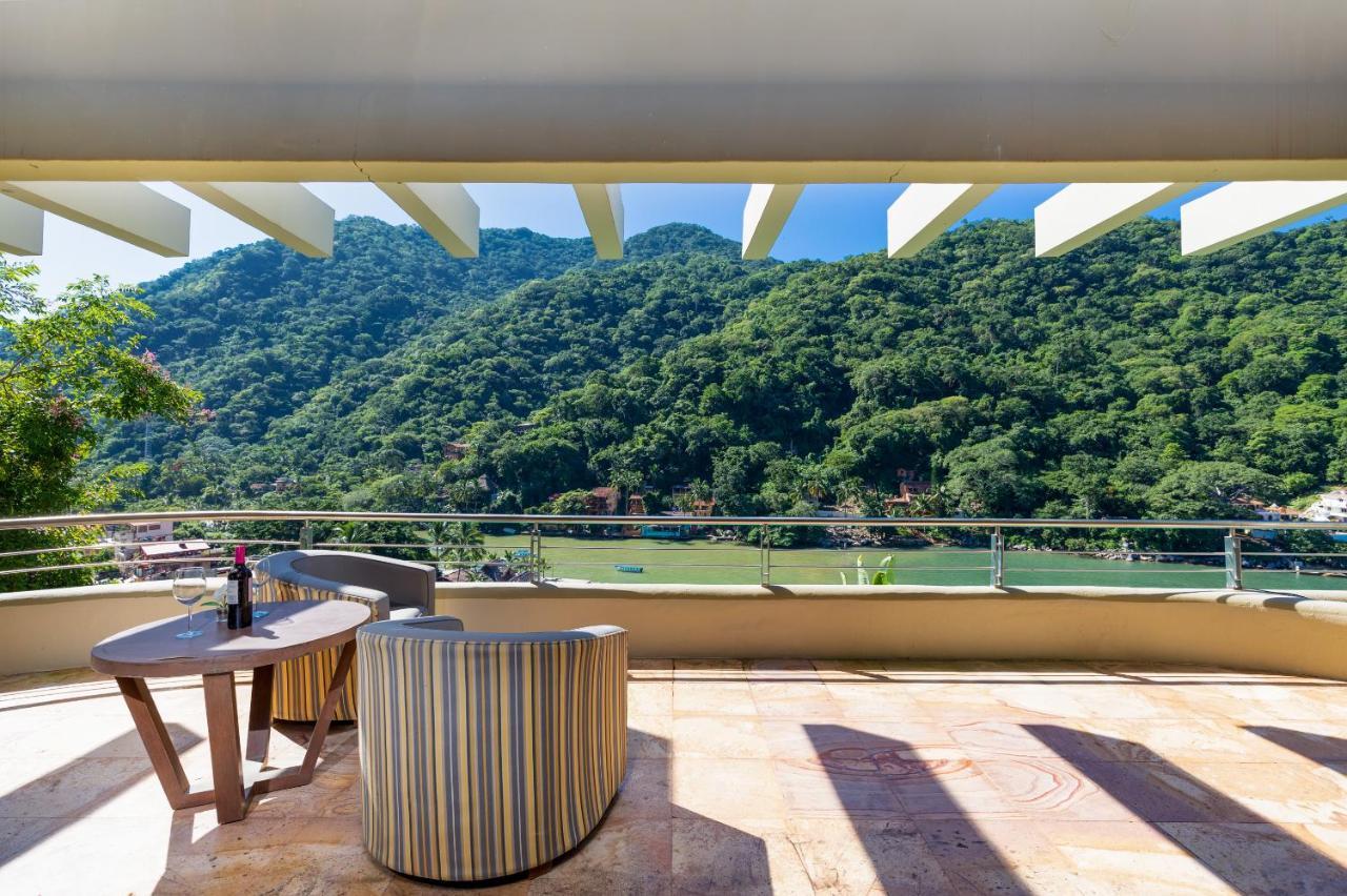 Boca De Tomatlán Luxury Boutique