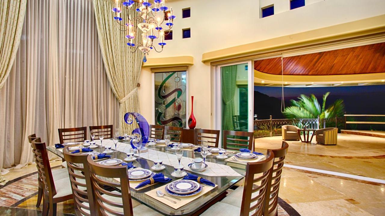 Boca De Tomatlán Luxury Boutique