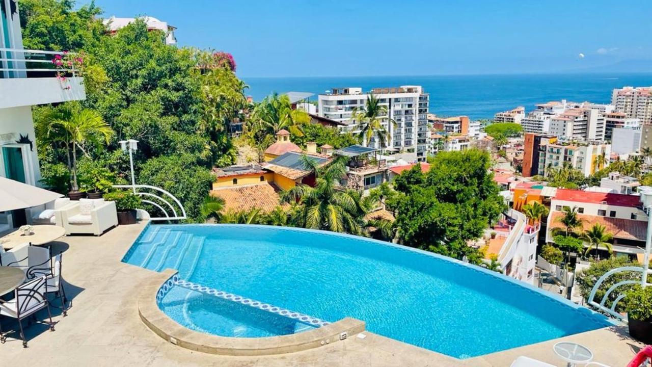 Villa Luxury Rental, Casa Yvonneka Puerto Vallarta