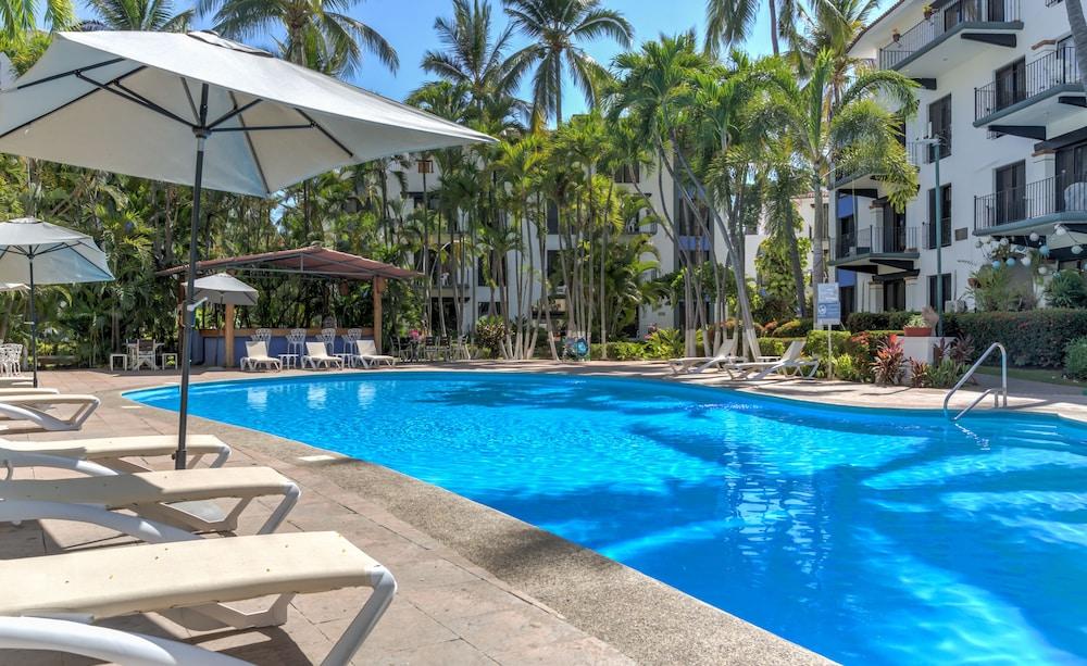Hotel Puerto De Luna Pet Friendly And Family Puerto Vallarta