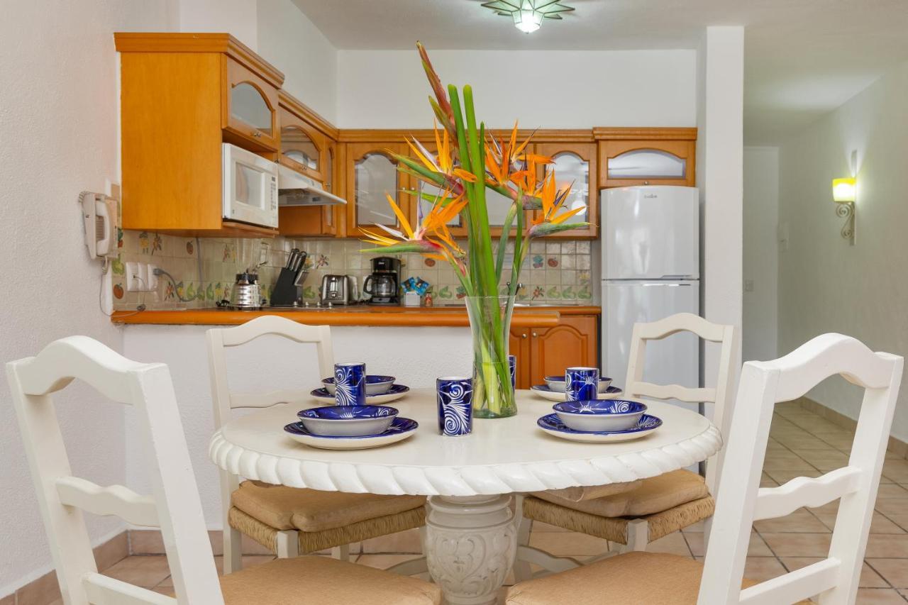 Hotel Mexican Experience By Del Palmar Vallarta 4*