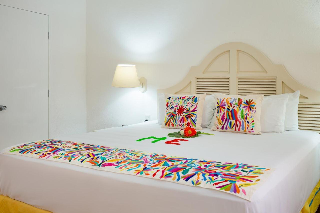 Mexican Experience By Del Palmar Vallarta Hotel 4*