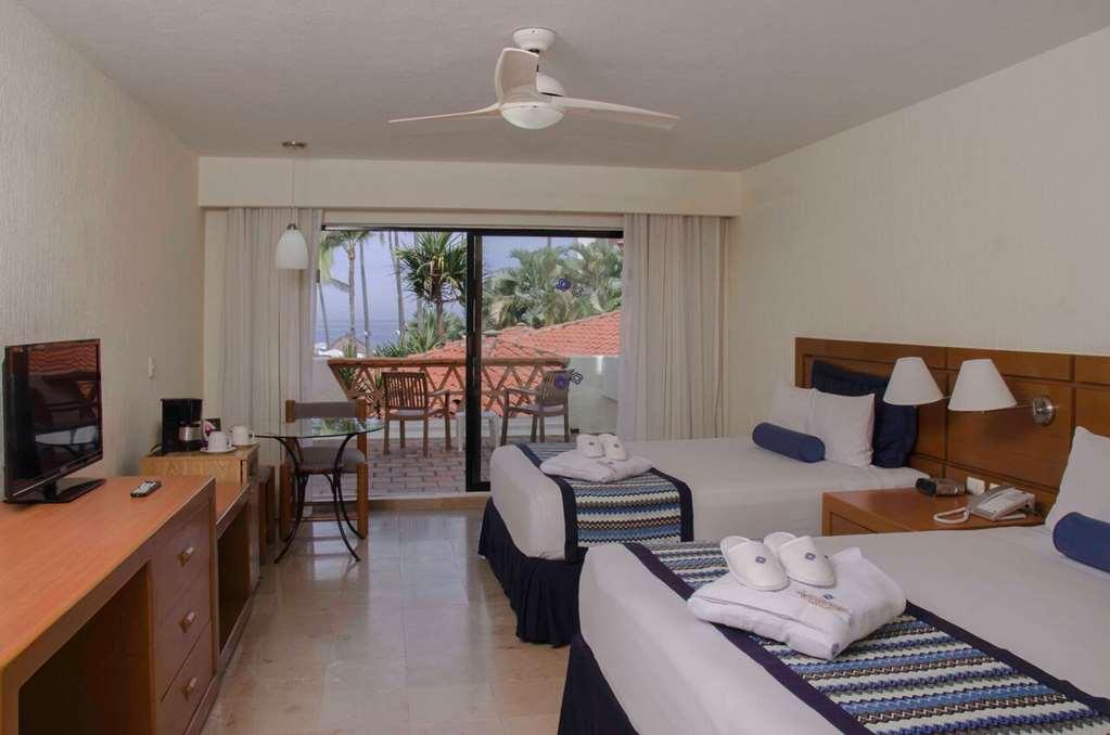 Plaza Pelicanos Grand Resort Puerto Vallarta