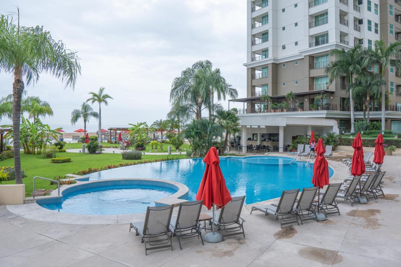 Apartment Ocean Front Sleeps 4 Adults-grand Venetian T3000-1606 Puerto Vallarta