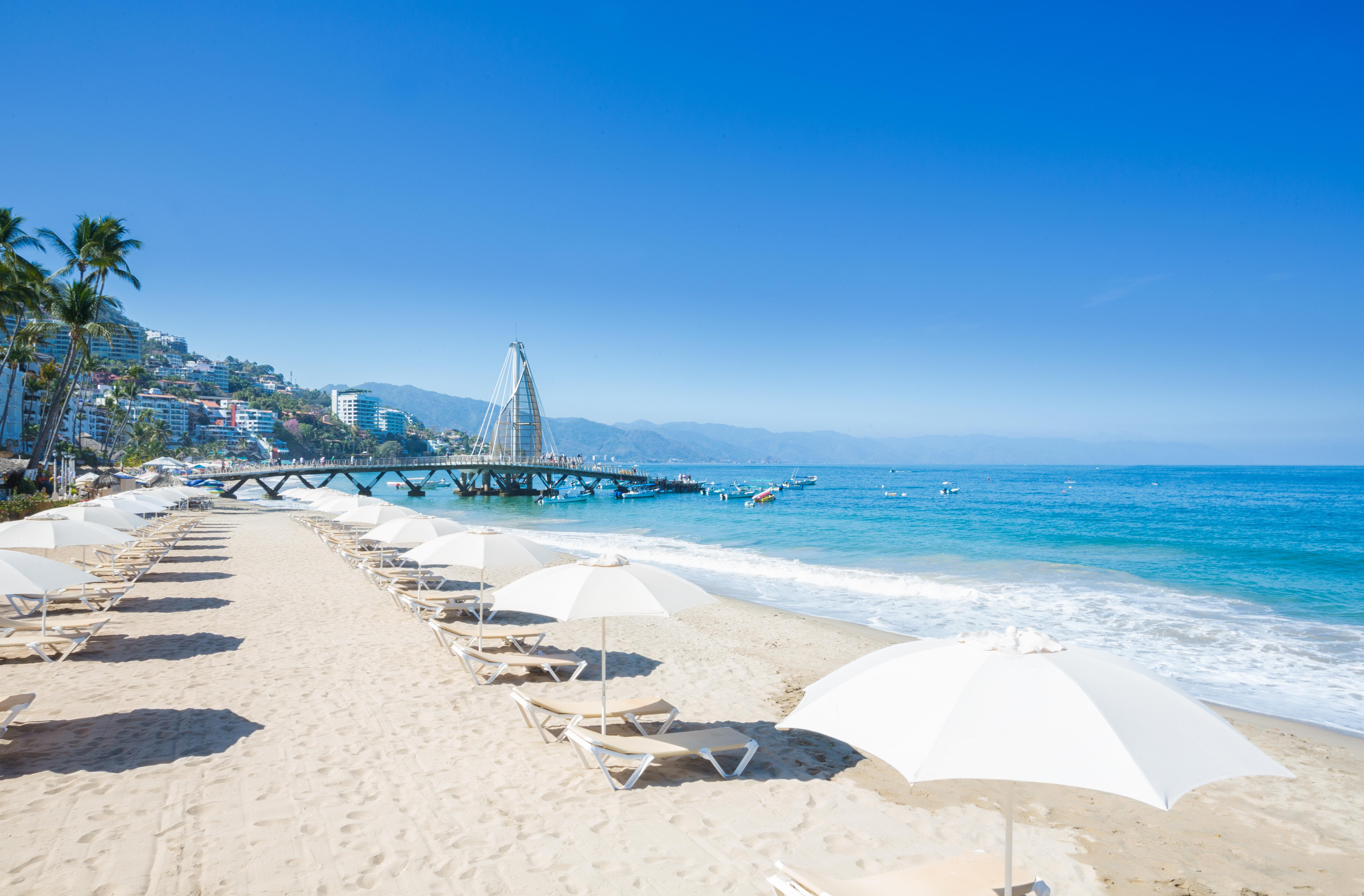 Playa Arcos & Hotel Puerto Vallarta