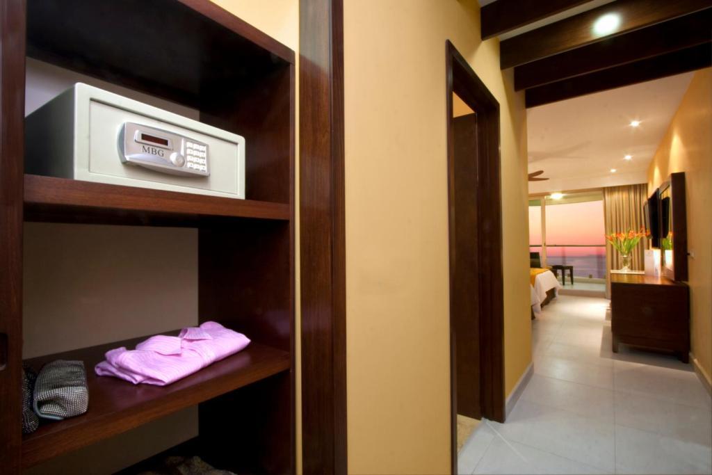 Sunset Plaza 5* Puerto Vallarta